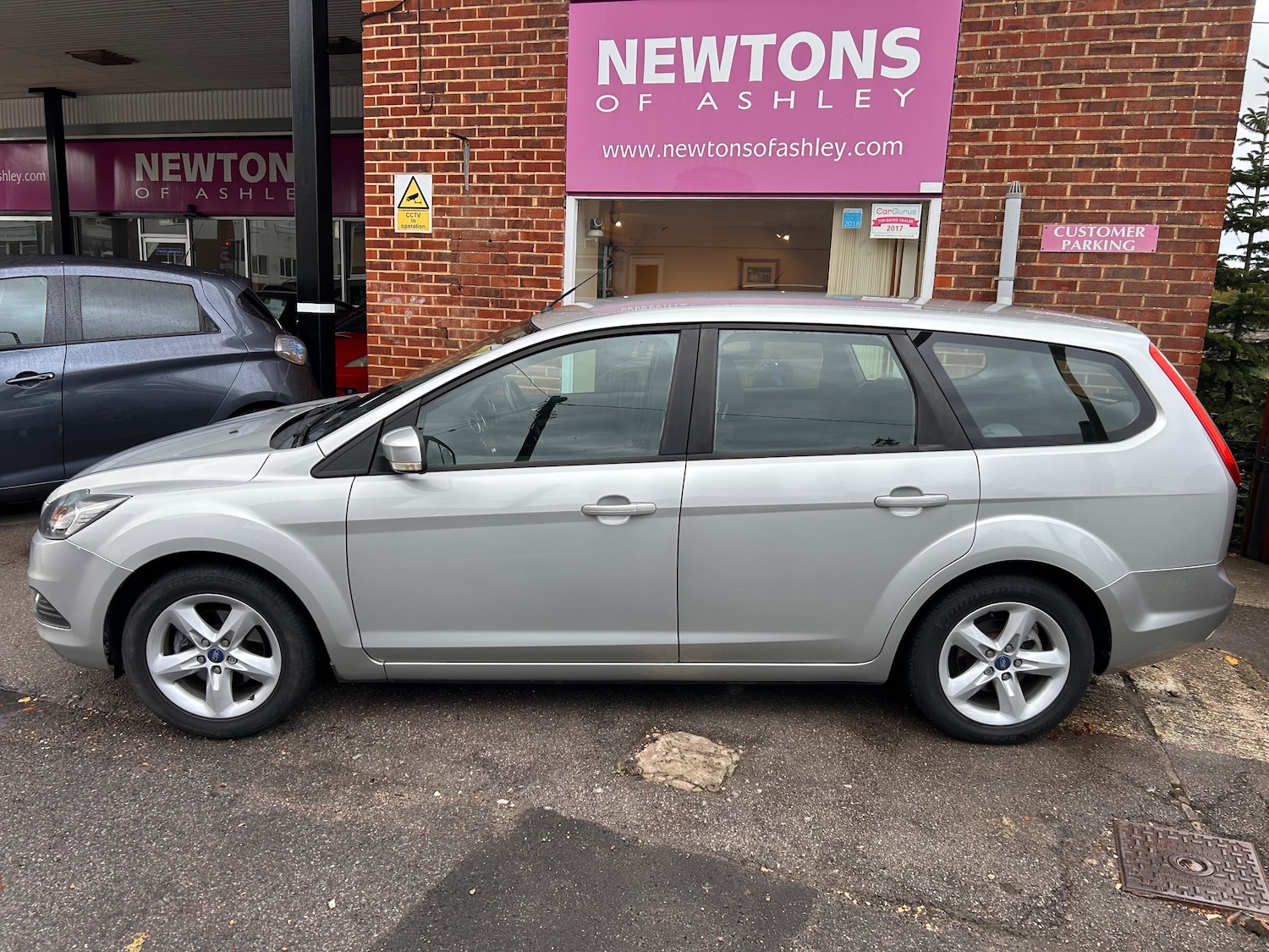 Used Ford Focus for sale - 76462154: Photo 2