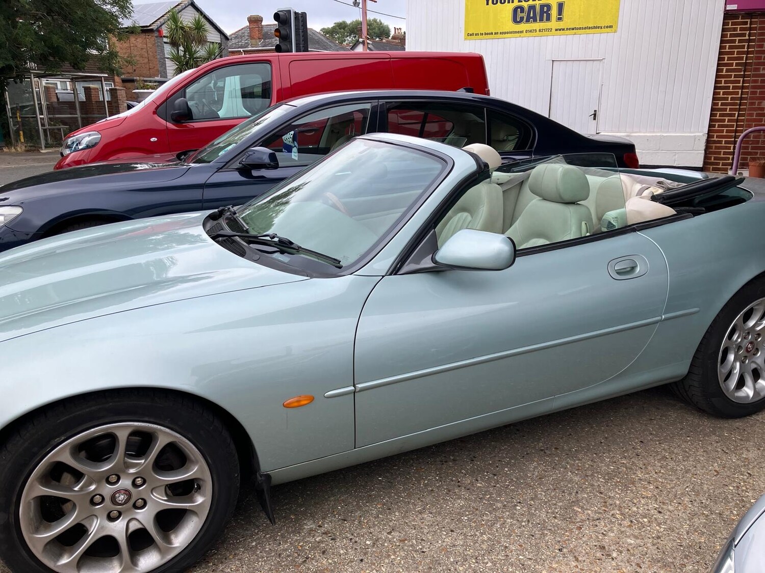 Used Jaguar XK8 2001 for sale - 77492870: Photo 11