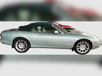 Used Jaguar XK8 2001 for sale - 77492870: Photo