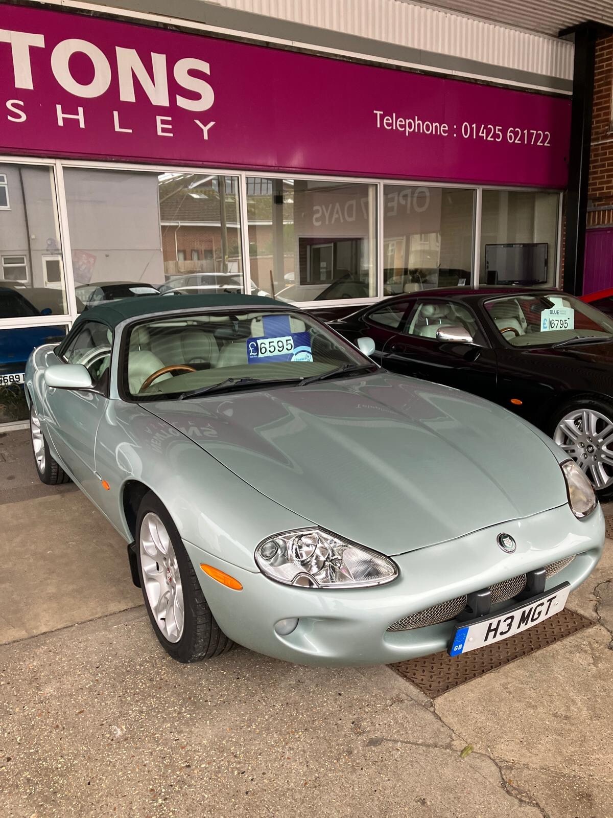 Used Jaguar XK8 2001 for sale - 77492870: Photo 8