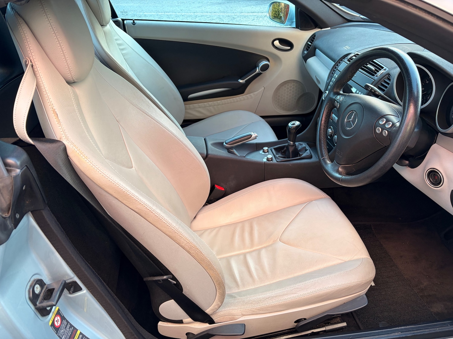 Used Mercedes-Benz SLK 2005 for sale - 77492869: Photo 4