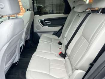 Used Land Rover Discovery Sport 2017 for sale - 74746660: Photo