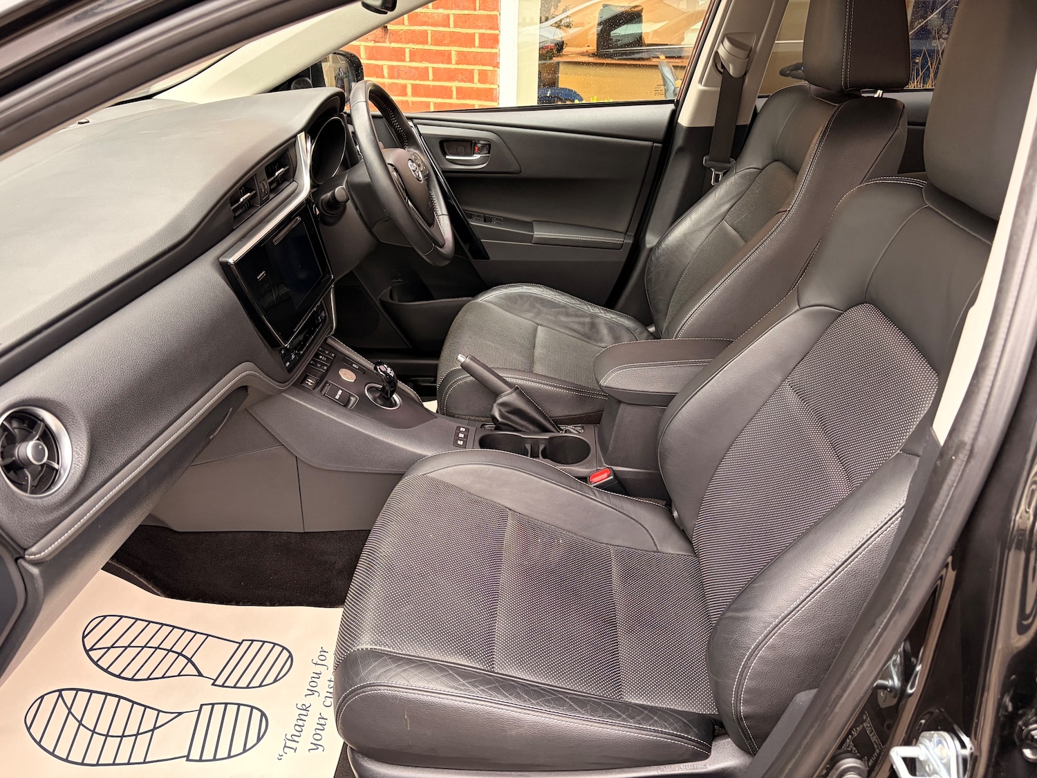 Used Toyota Auris 2018 for sale - 77872250: Photo 4