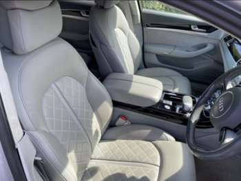 Used Audi A8 2014 for sale - 74039739: Photo