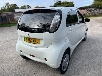 Used Mitsubishi i-MiEV 2012 for sale - 77492872: Photo