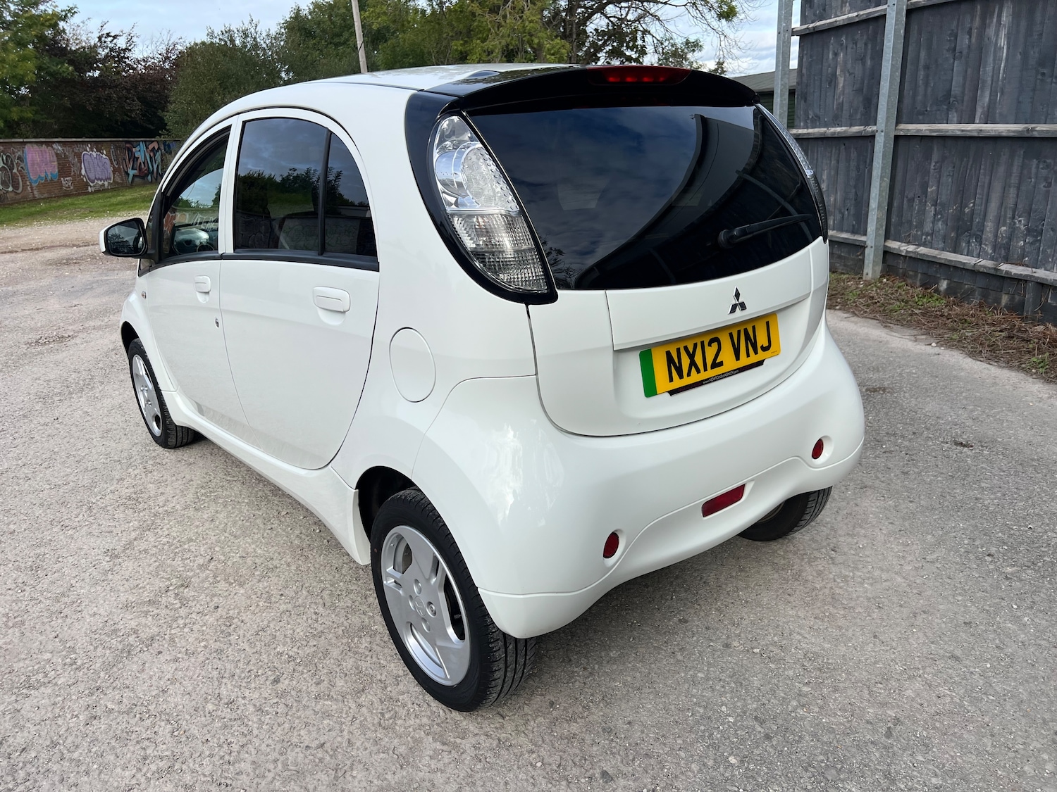 Used Mitsubishi i-MiEV 2012 for sale - 77492872: Photo 7