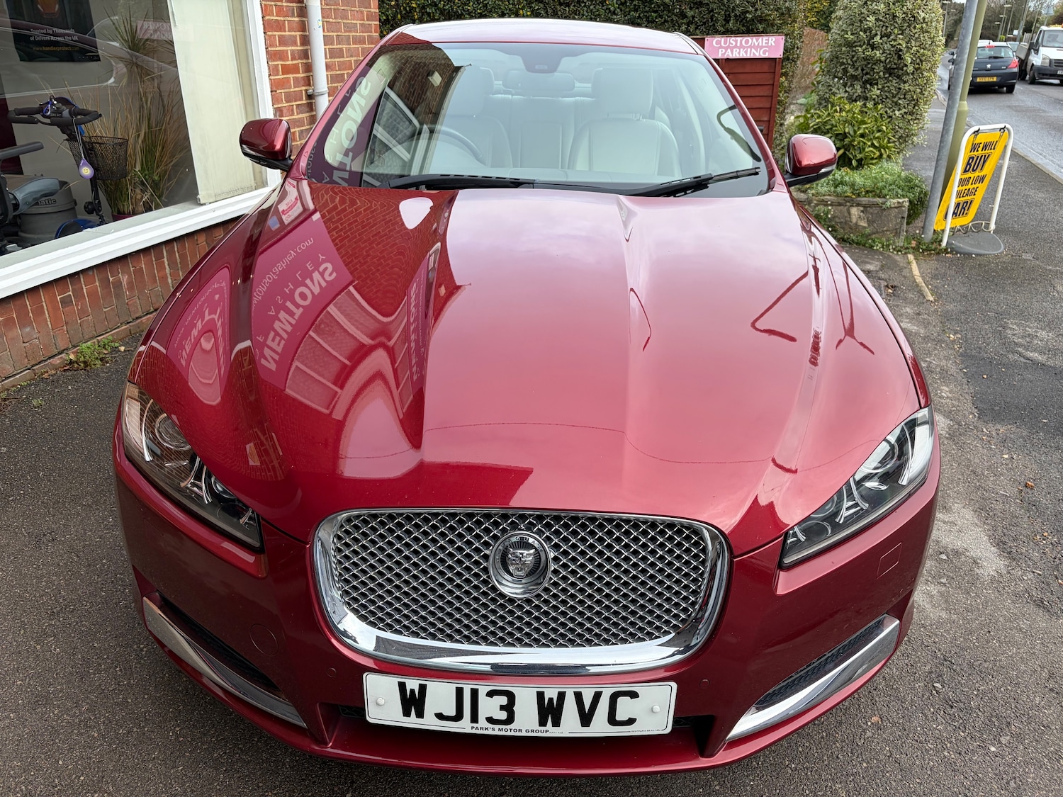 Used Jaguar XF 2013 for sale - 77492868: Photo 2