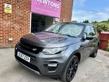 Used Land Rover Discovery Sport 2017 for sale - 78699032: Photo