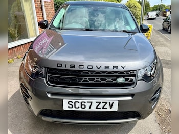 Used Land Rover Discovery Sport 2017 for sale - 78699032: Photo