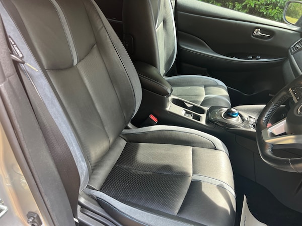 Used Nissan Leaf 2018 for sale - 75385587: Photo 4