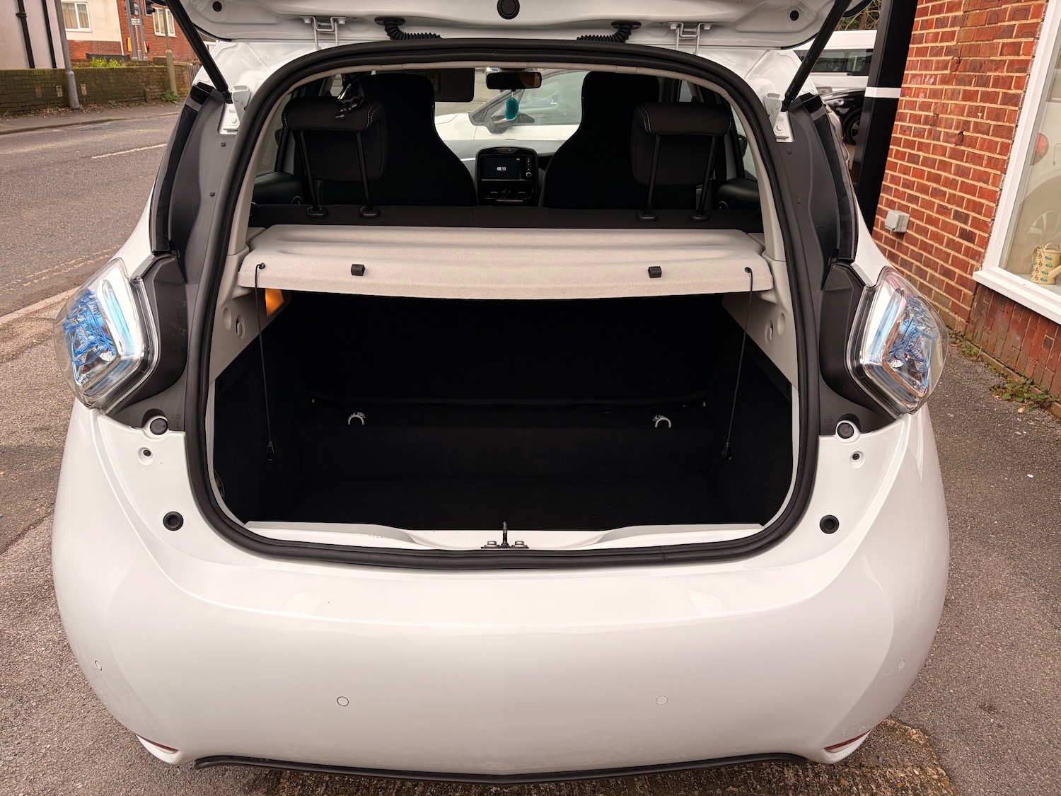 Used Renault Zoe for sale - 77719037: Photo 10