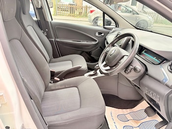 Used Renault Zoe 2017 for sale - 78237034: Photo