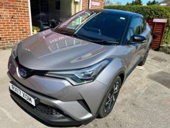 2017 (17) - 1.8 VVT-h Dynamic SUV 5dr Petrol Hybrid CVT Euro 6 (s/s) (122 ps)