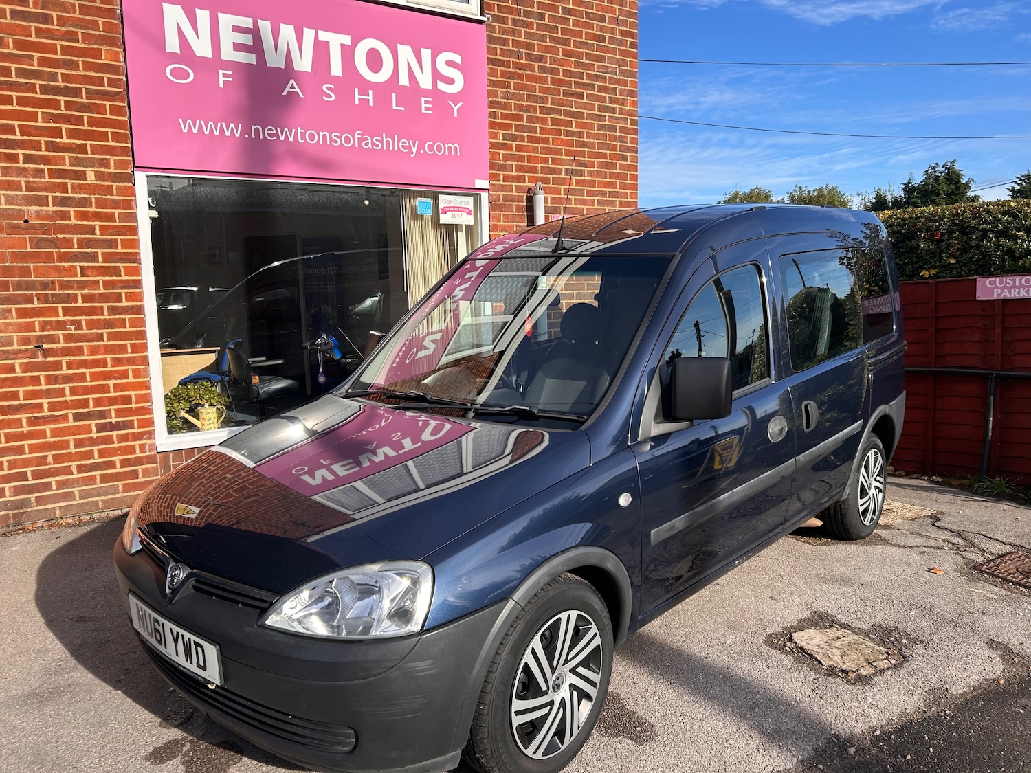 Used Vauxhall Combo for sale - 76462145: Photo 1