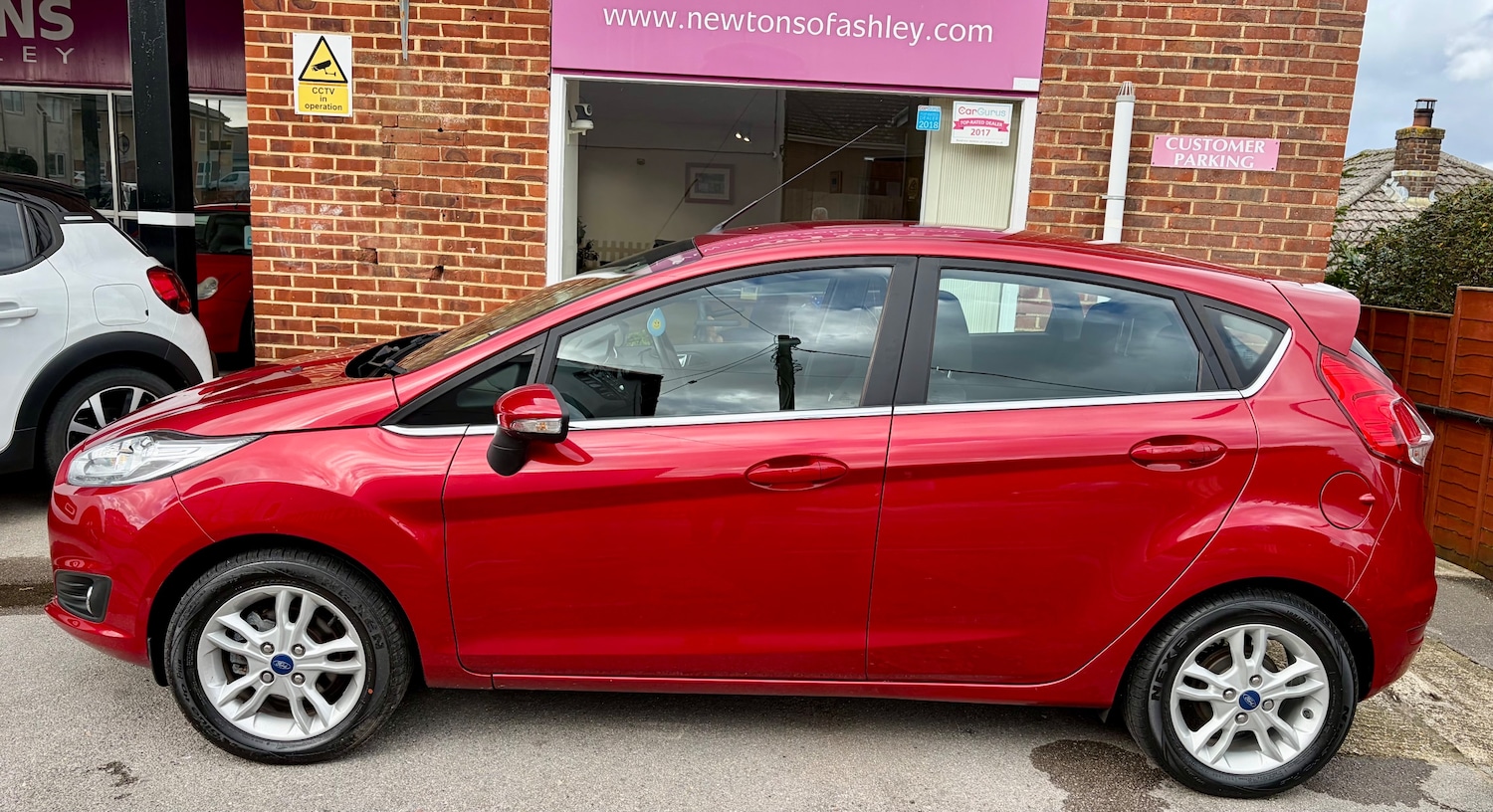 Used Ford Fiesta 2016 for sale - 77570939: Photo 3