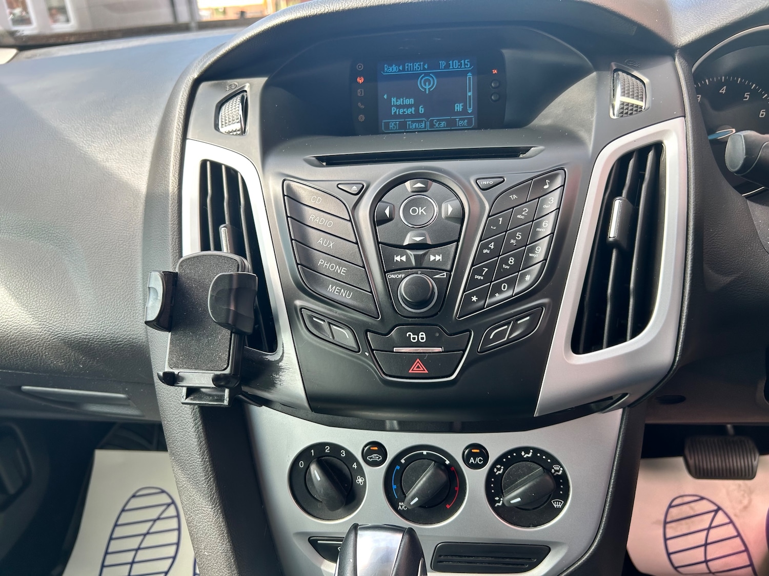 Used Ford Focus 2012 for sale - 77492866: Photo 10