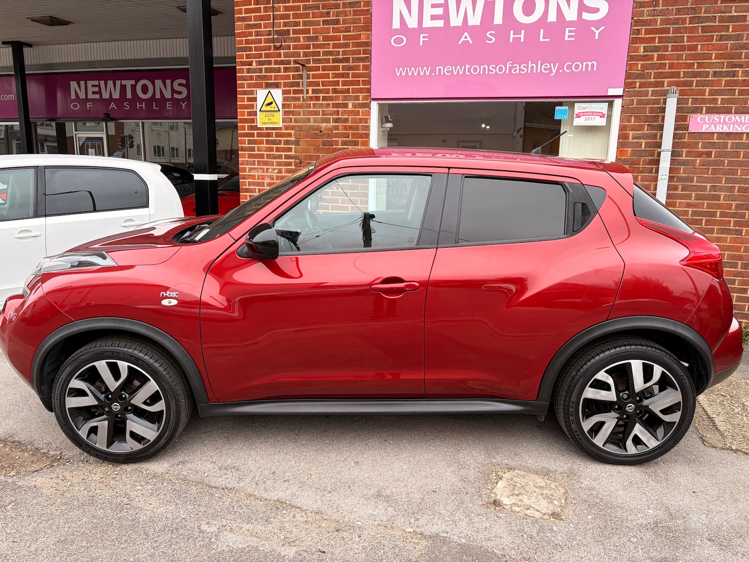 Used Nissan Juke 2014 for sale - 77888733: Photo 3