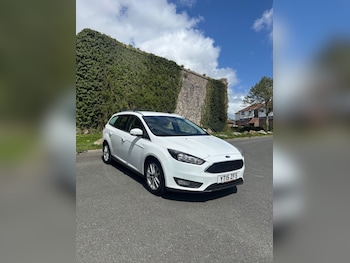 Used Ford Focus 2015 for sale - 78538550: Photo