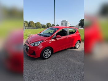 Used Hyundai i10 2019 for sale - 79055496: Photo