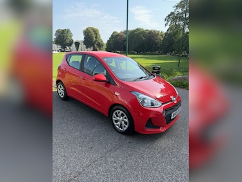 Used Hyundai i10 2019 for sale - 79055496: Photo