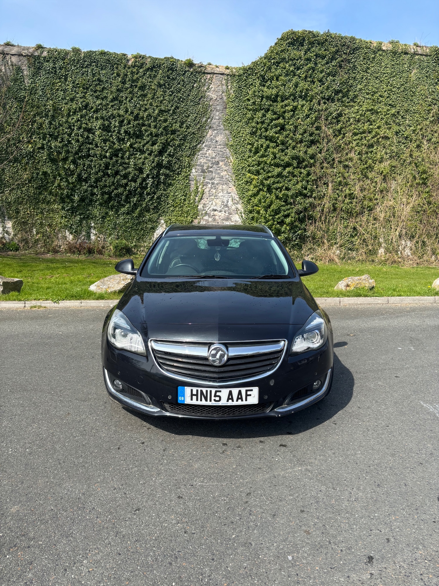 Used Vauxhall Insignia 2015 for sale - 78177136: Photo 2