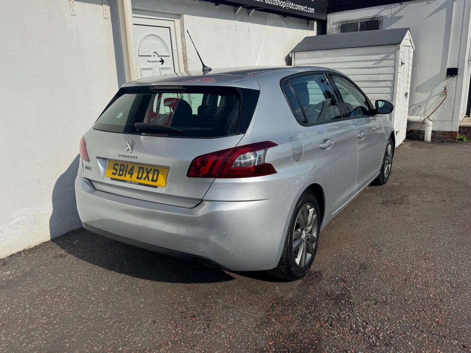 Vehicle 14