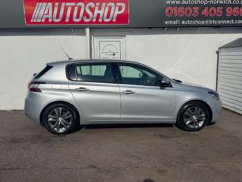 Used Peugeot 308 2014 for sale - 75458952: Photo