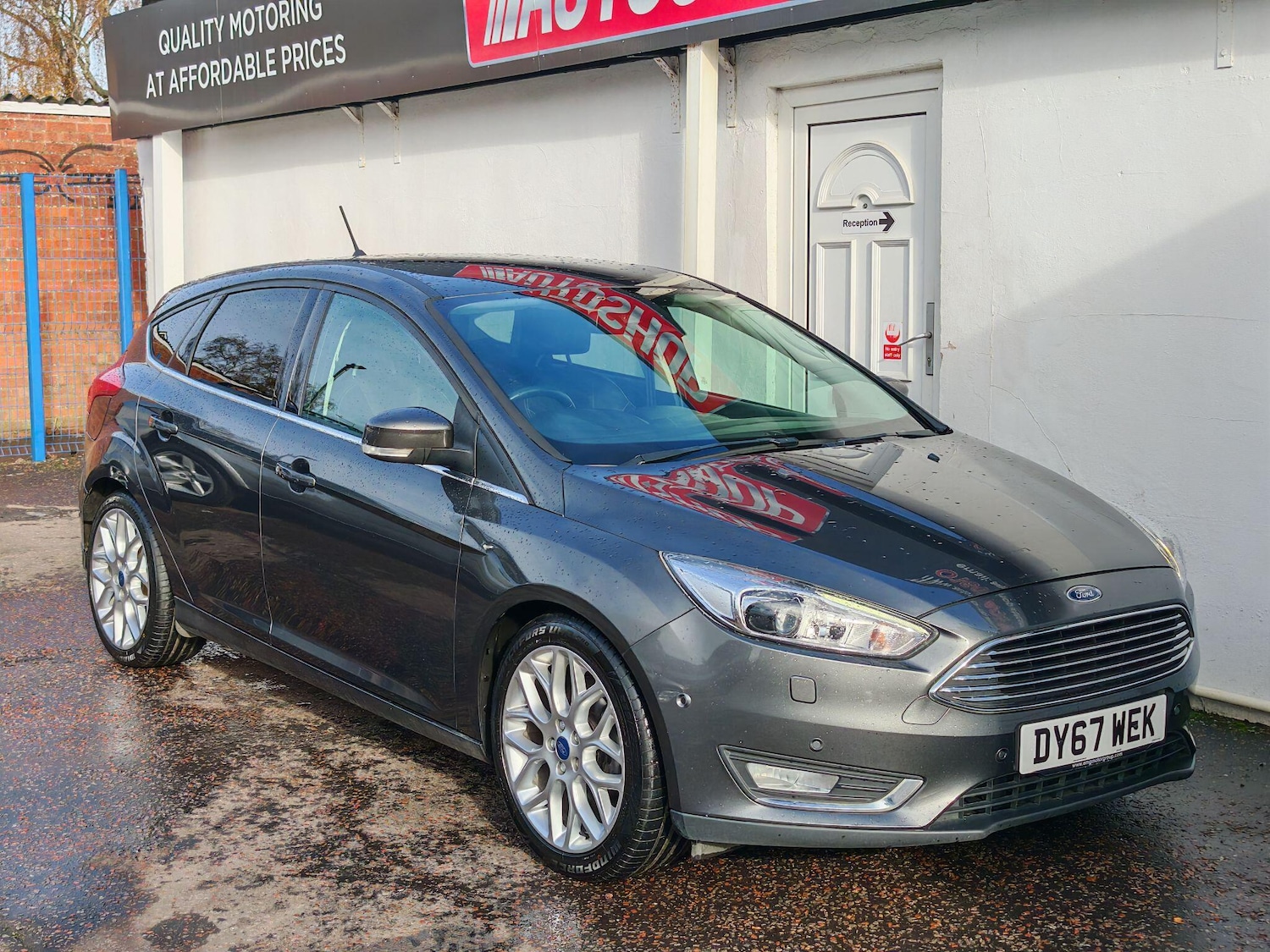 Used Ford Focus 2017 for sale - 76573436: Photo 1