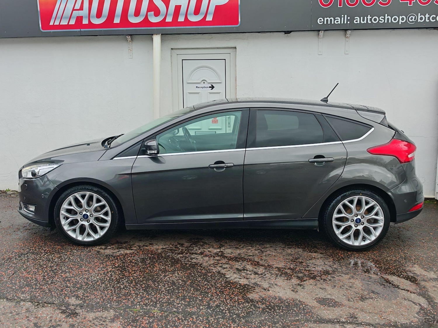 Used Ford Focus 2017 for sale - 76573436: Photo 10