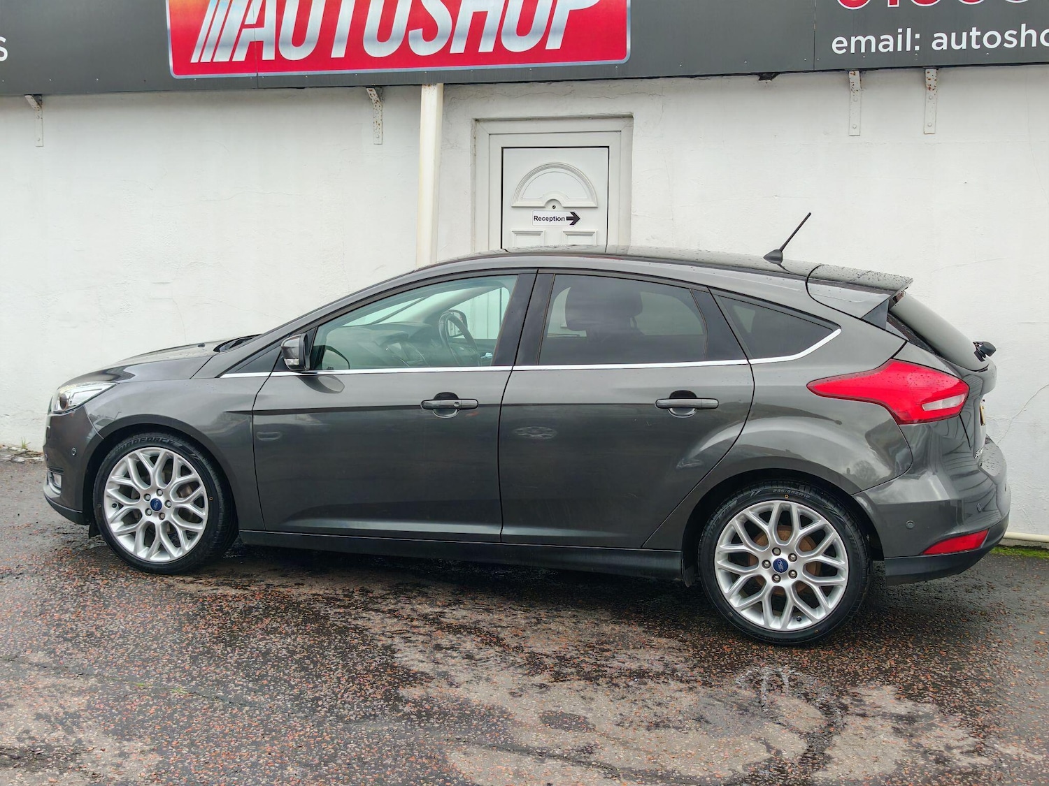 Used Ford Focus 2017 for sale - 76573436: Photo 17