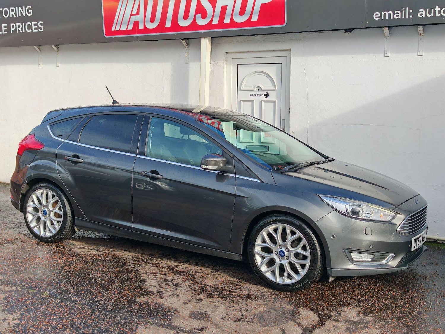 Used Ford Focus 2017 for sale - 76573436: Photo 2