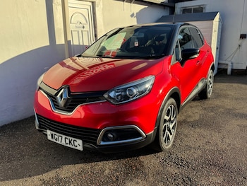 Used Renault Captur 2017 for sale - 76667046: Photo