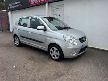 2010 (60) - 1.1 2 5dr