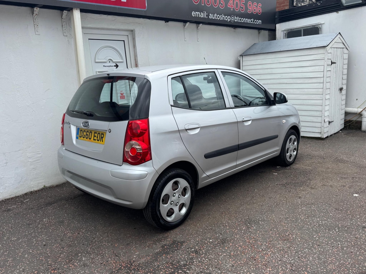 Vehicle 21