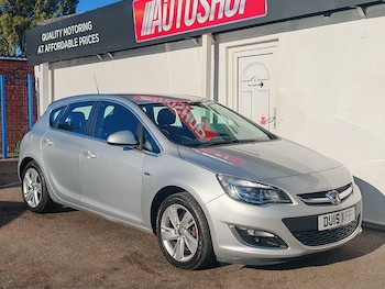 Vauxhall - Astra