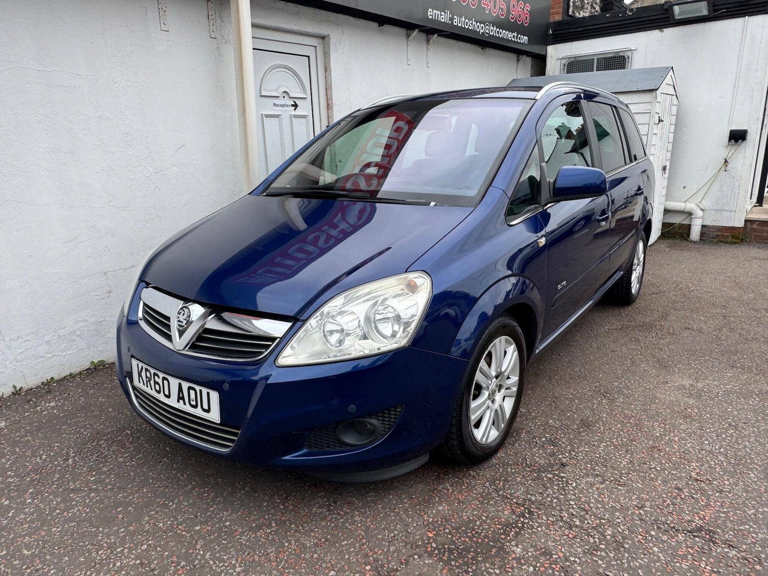 Used Vauxhall Zafira 2010 for sale - 76399152: Photo 13