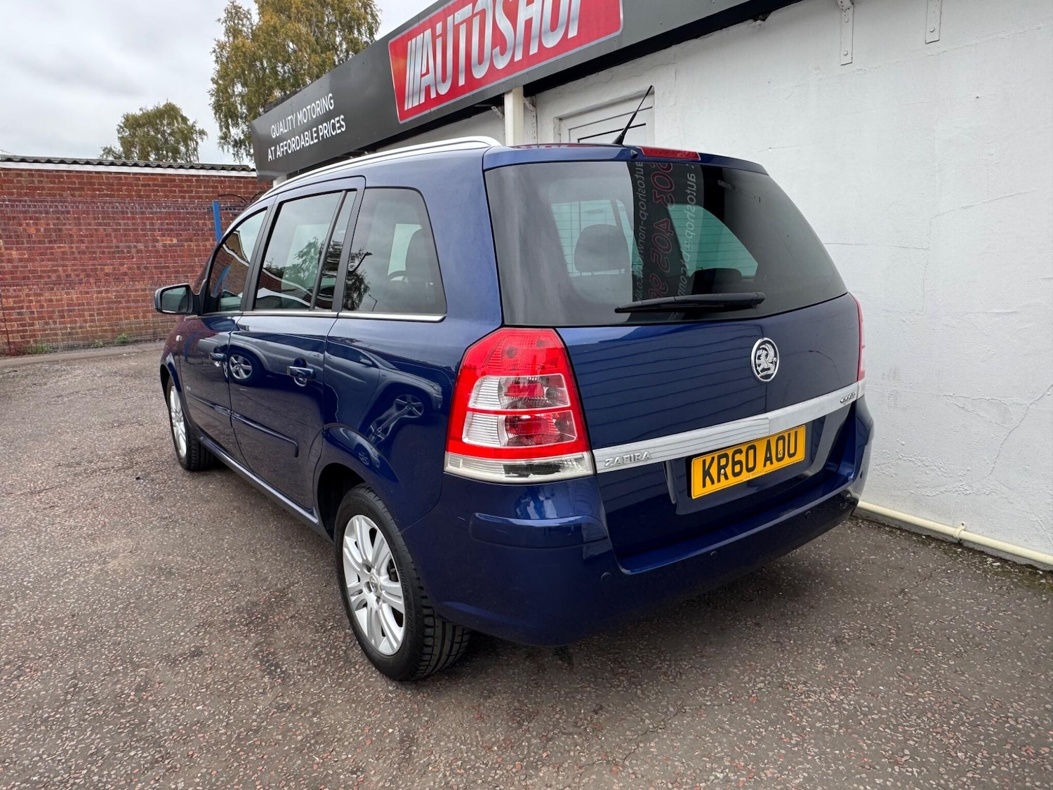 Used Vauxhall Zafira 2010 for sale - 76399152: Photo 18