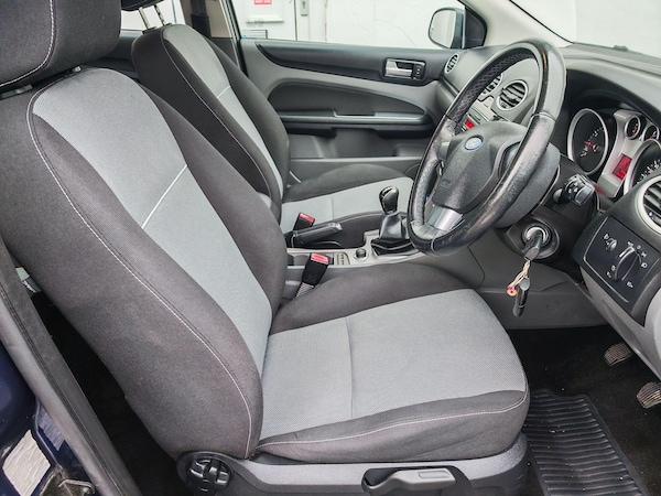 Used Ford Focus 2011 for sale - 76294561: Photo 4