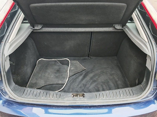 Used Ford Focus 2011 for sale - 76294561: Photo 7