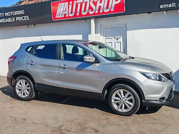 Used Nissan Qashqai 2015 for sale - 76031621: Photo