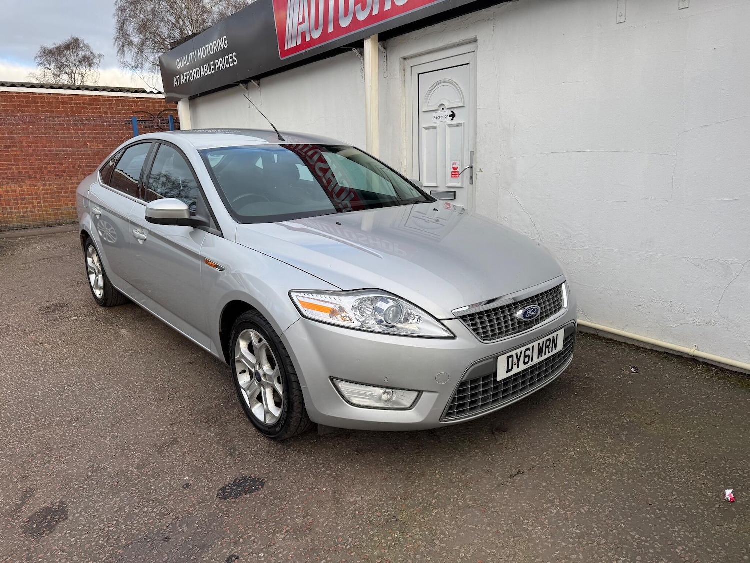 Used Ford Mondeo 2011 for sale - 77050141: Photo 19
