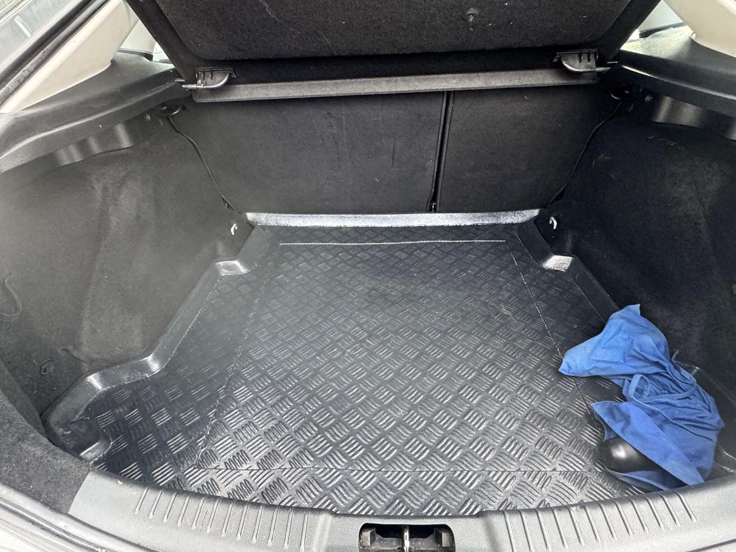 Used Ford Mondeo 2011 for sale - 77050141: Photo 7