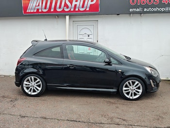Used Vauxhall Corsa 2015 for sale - 76295659: Photo 2