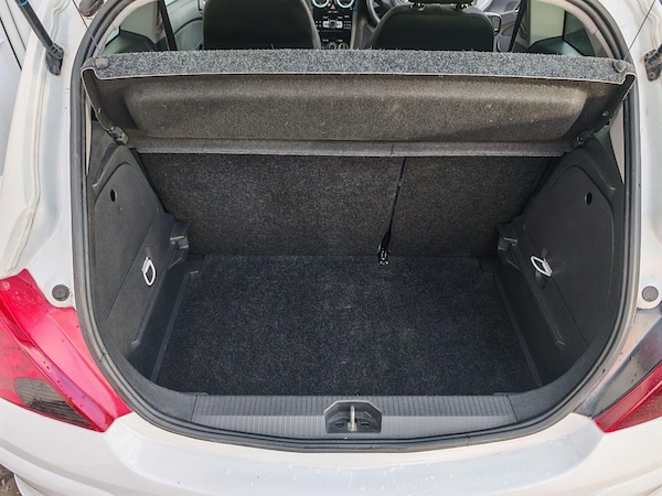 Used Vauxhall Corsa 2014 for sale - 76158758: Photo 7