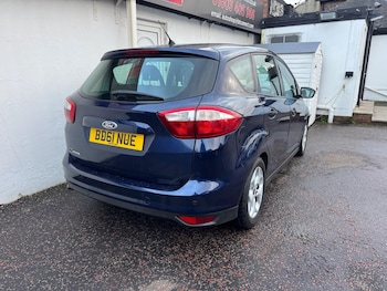 Used Ford C-Max 2011 for sale - 76935920: Photo