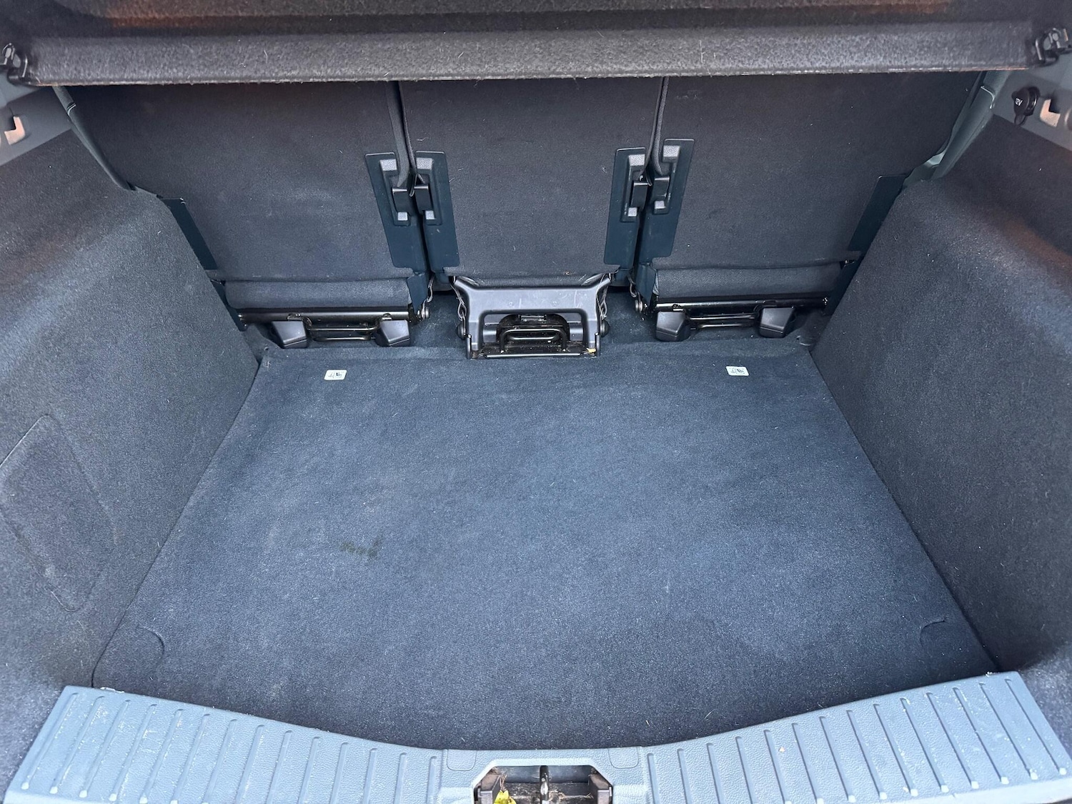 Used Ford C-Max 2011 for sale - 76935920: Photo 7