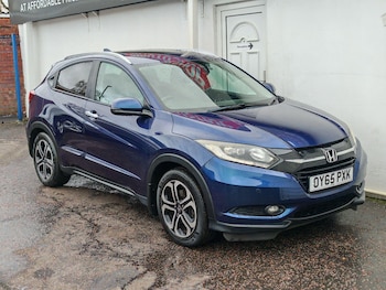 Used Honda HR-V 2015 for sale - 76988910: Photo