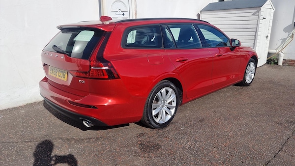 Used Volvo V60 2018 for sale - 74758801: Photo 3