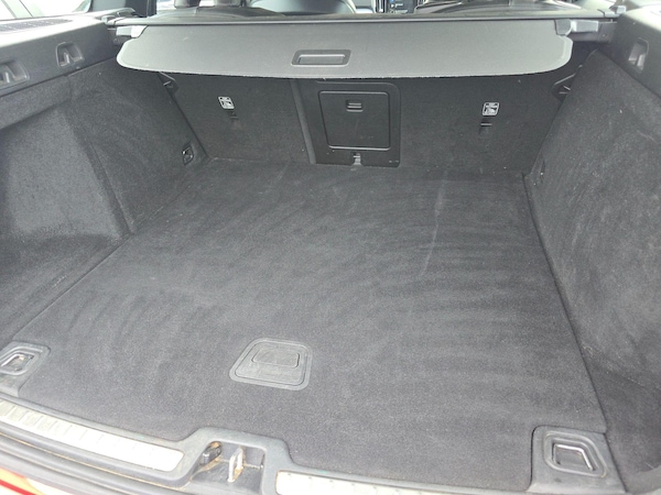 Used Volvo V60 2018 for sale - 74758801: Photo 7
