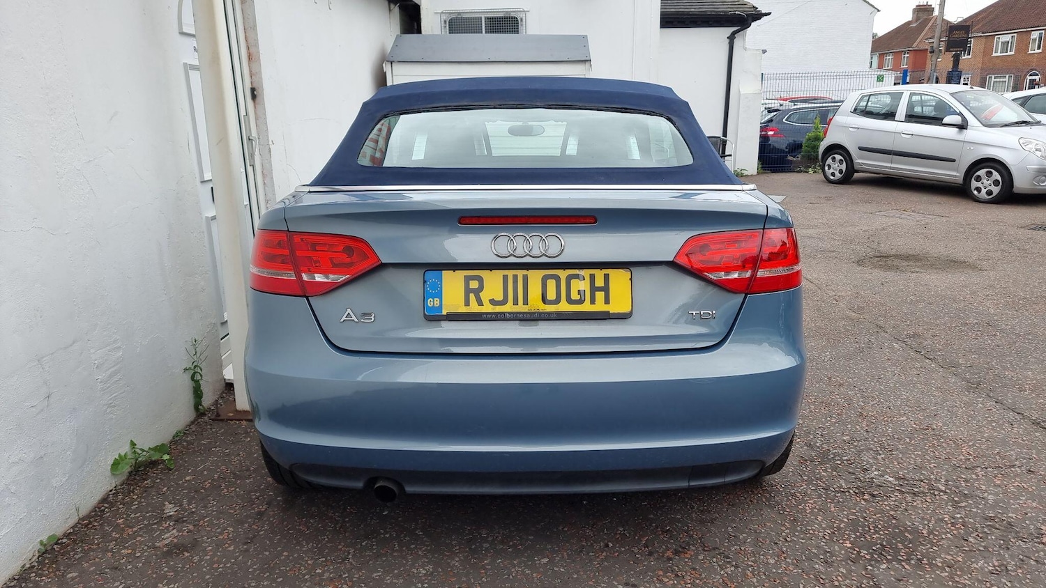 Vehicle 22